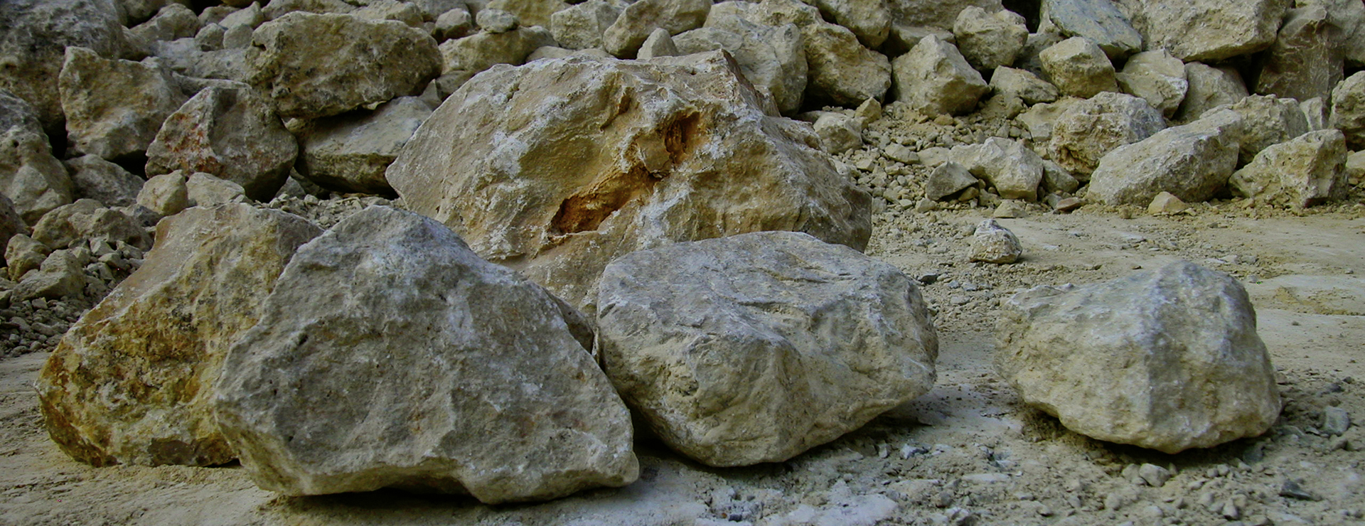 Steinwerke Kaider Neupert-Kalk GmbH & Co. KG - Ihr Lieferant für Kalk und Dolomit